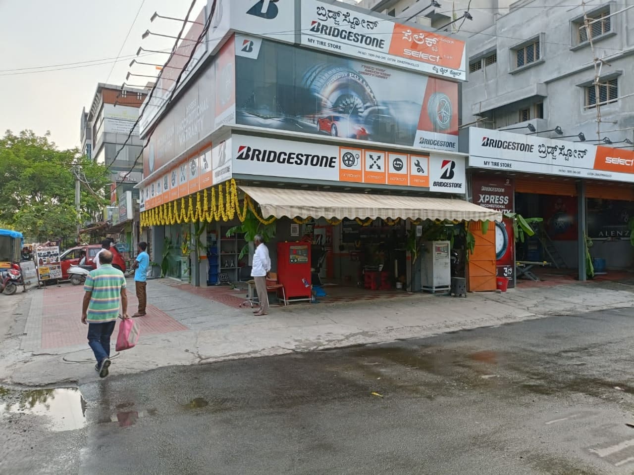 Bridgestone tyre store, BTM Layout